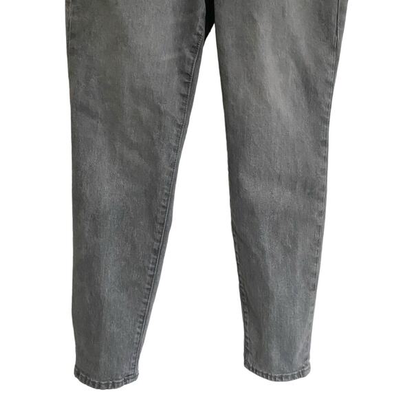 Old Navy Women's O.G. Straight High Rise Secret Slim Pockets Washed Black 4 - Picture 12 of 16